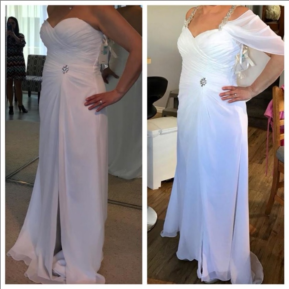 Simple wedding dress